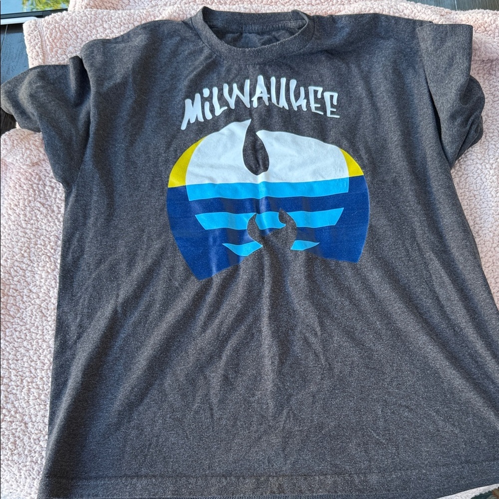 Milwaukee Graphic Tee - Charcoal Short Sleeve